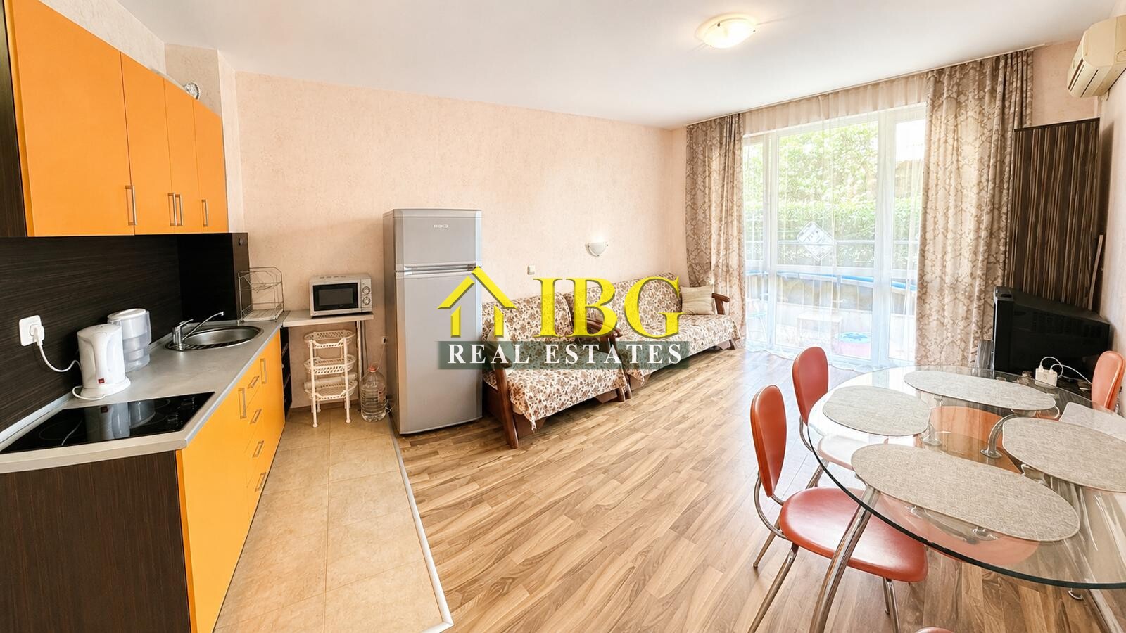 Ready to move in! Studio with Balcony in Sea Breeze, Sveti Vlas, 150 m. to the sea