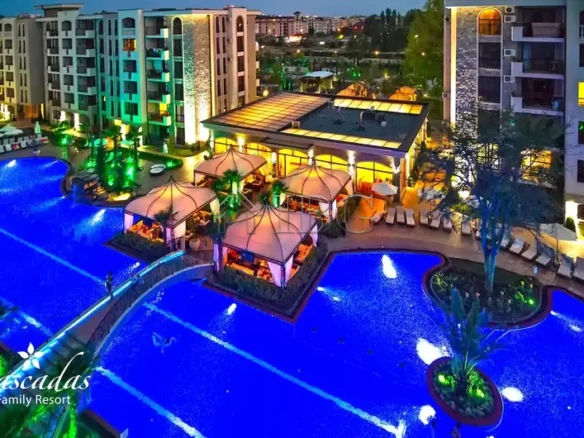 Furnished Studio with balcony and direct exit to the green yard and the pool | Cascadas Complex, Sunny Beach