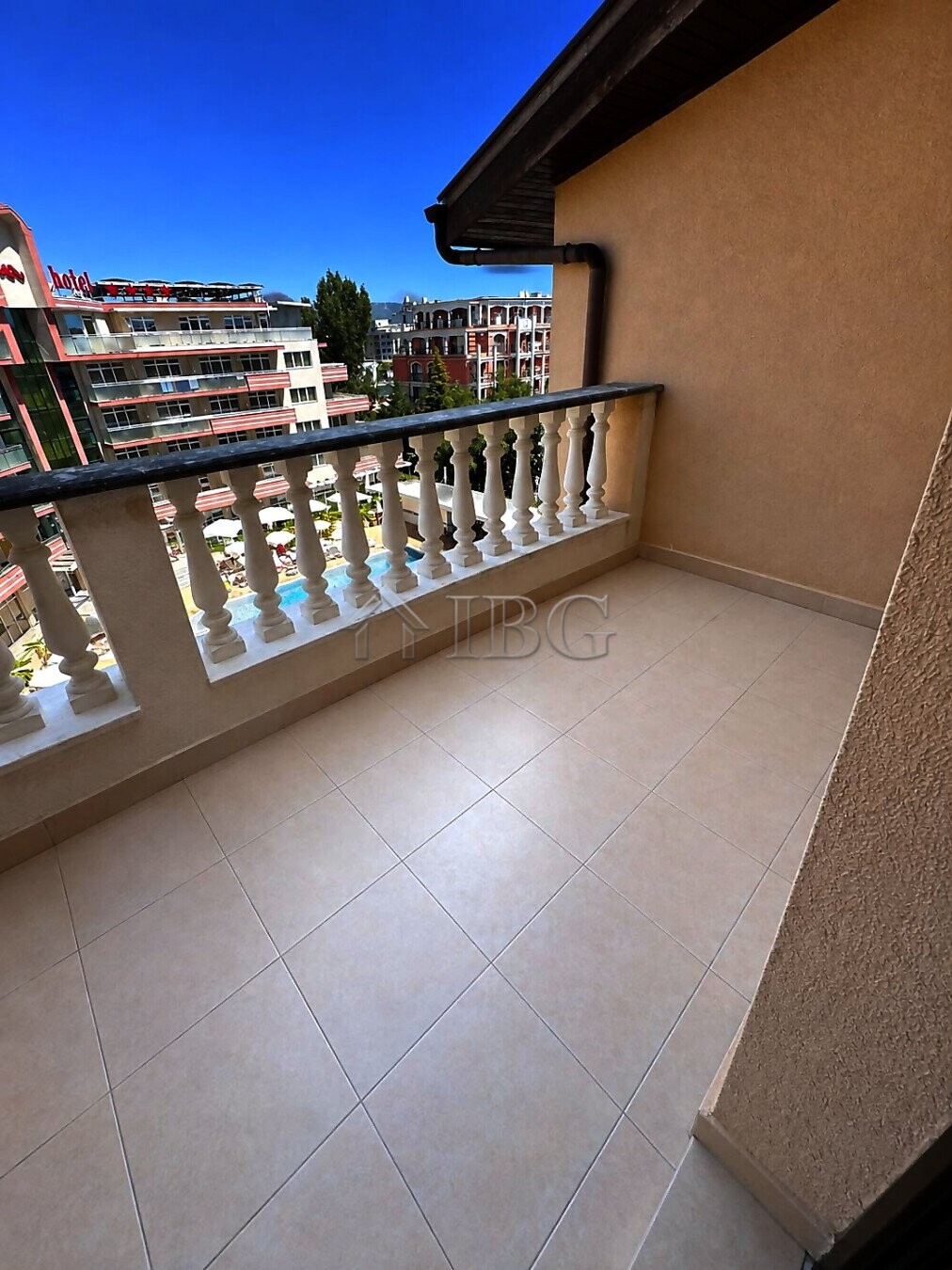Spacious Furnished Studio with Terrace | Royal Sun, Sunny Beach