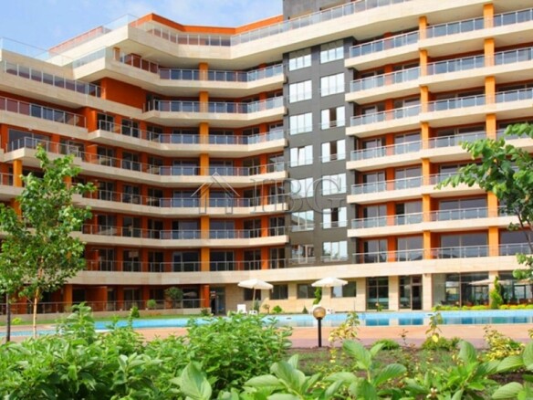 2-Bedroom Apartment with Sea and Pool views in Peter House Complex, Sunny Beach