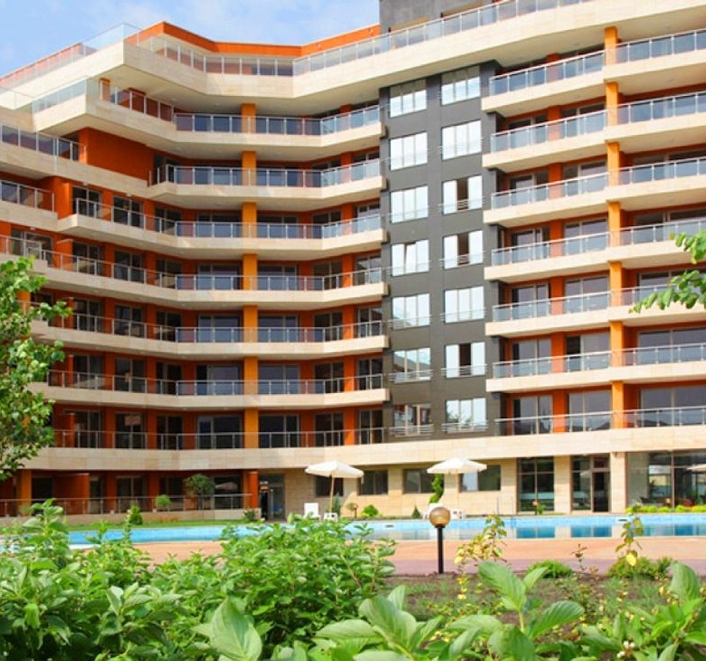 2-Bedroom Apartment with Sea and Pool views in Peter House Complex, Sunny Beach