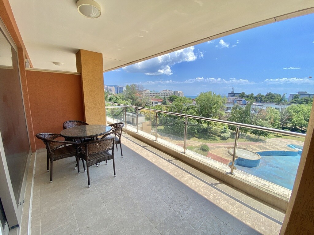 2-Bedroom Apartment with Sea and Pool views in Peter House Complex, Sunny Beach