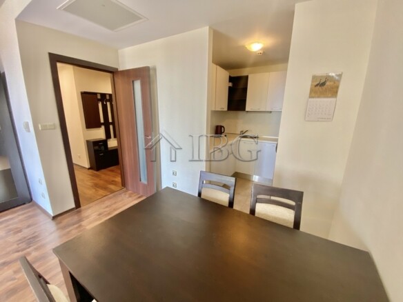 2-Bedroom Apartment with Sea and Pool views in Peter House Complex, Sunny Beach