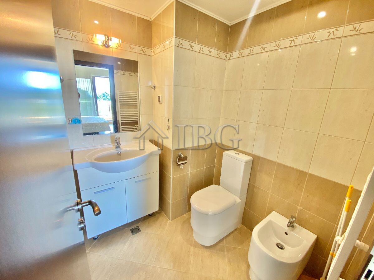 2-Bedroom Apartment with Sea and Pool views in Peter House Complex, Sunny Beach