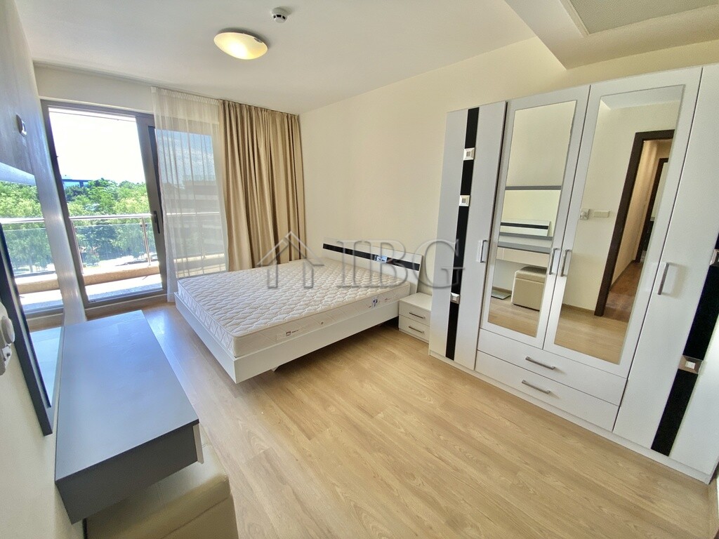 2-Bedroom Apartment with Sea and Pool views in Peter House Complex, Sunny Beach