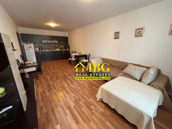 Spacious Furnished 1-Bedroom Apartment | Diamond Residence, Sunny Beach