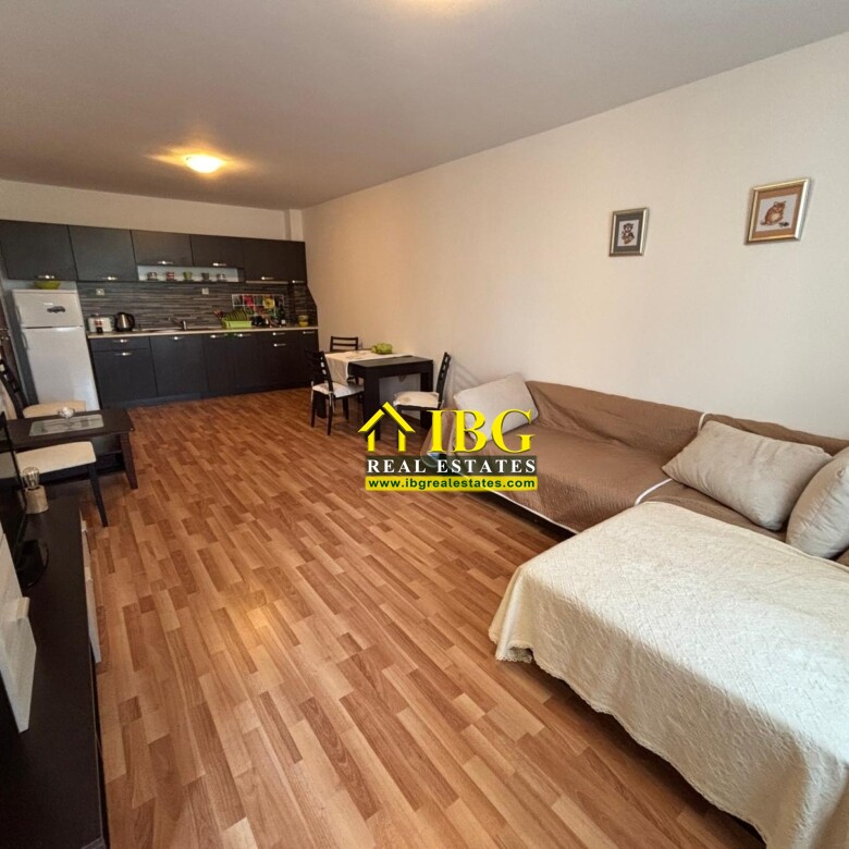 Spacious Furnished 1-Bedroom Apartment | Diamond Residence, Sunny Beach
