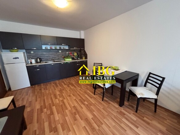Spacious Furnished 1-Bedroom Apartment | Diamond Residence, Sunny Beach