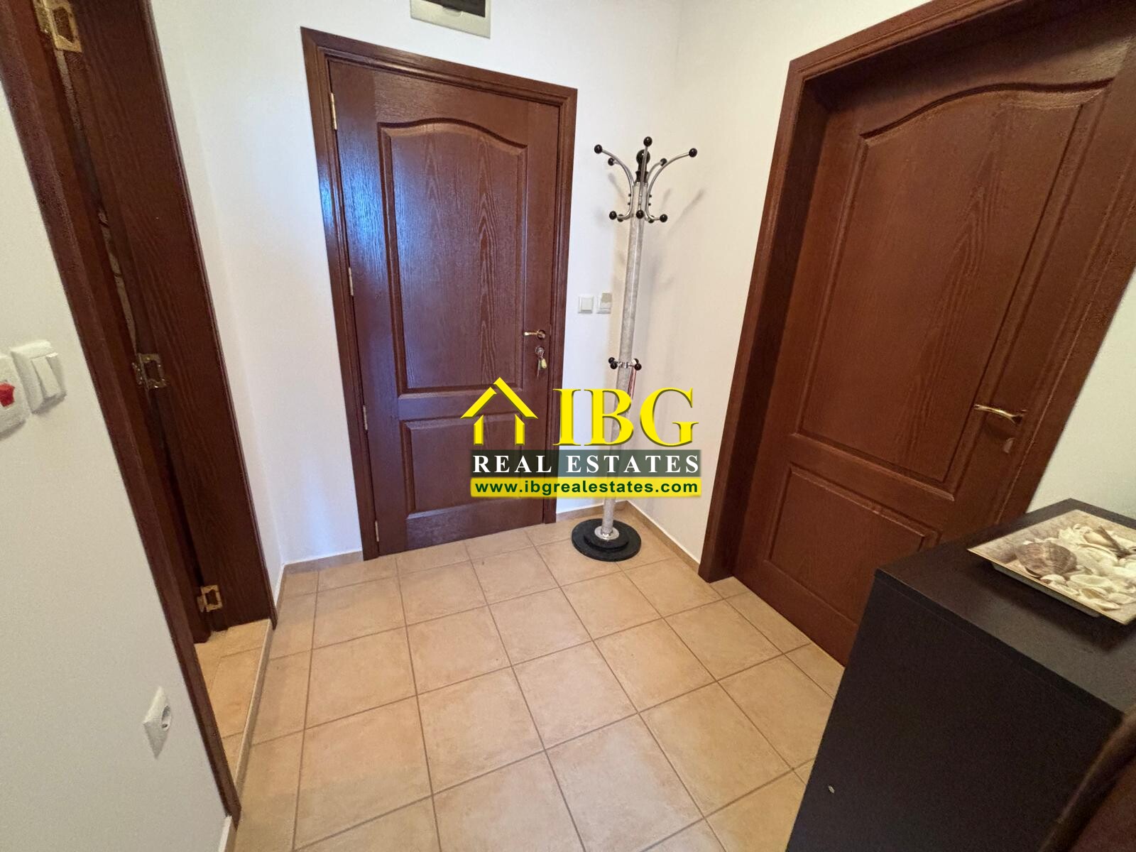 Spacious Furnished 1-Bedroom Apartment | Diamond Residence, Sunny Beach