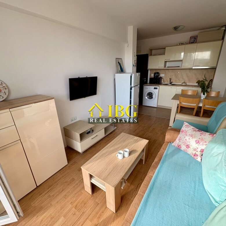 1-Bedroom Apartment with Pool View | Villa Aria, Sunny Beach