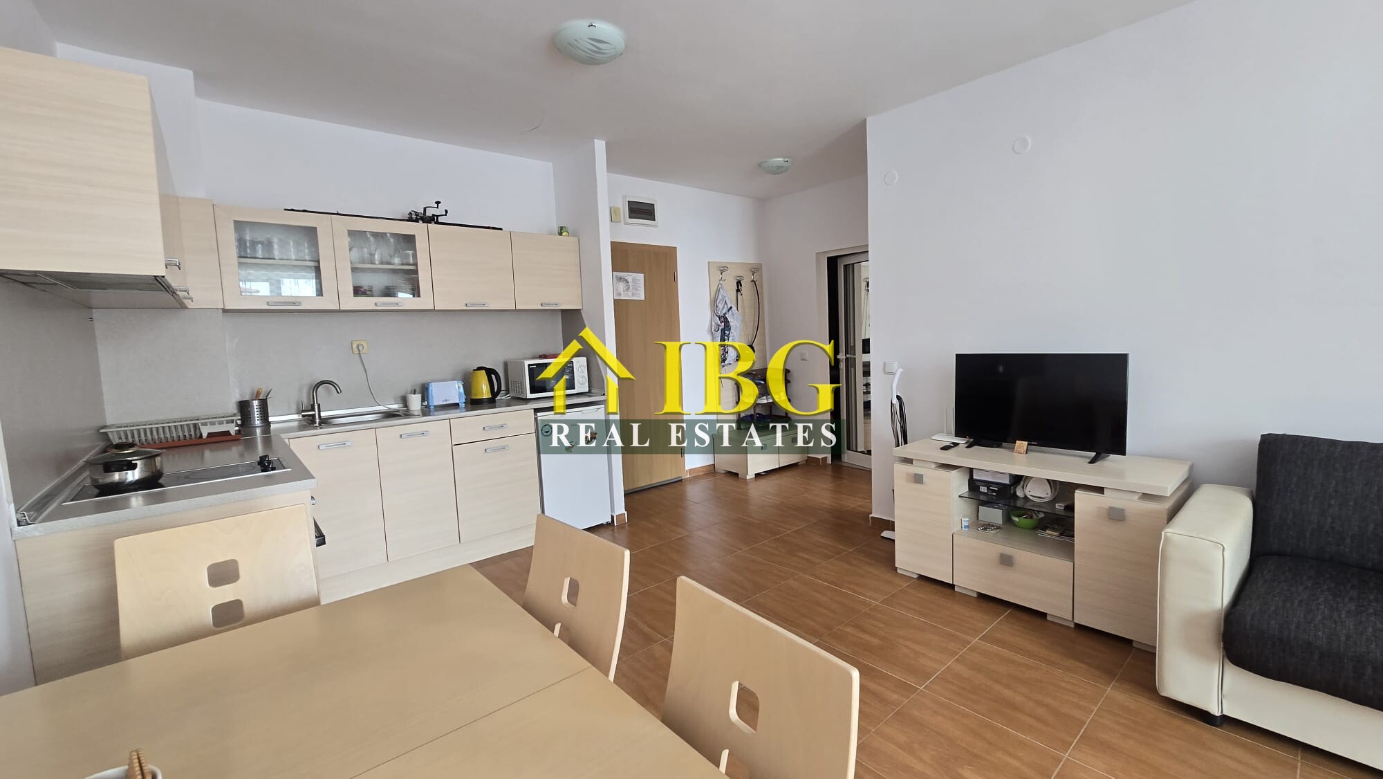 Well-Maintained 1-Bedroom Apartment with Pool View | Panorama Dreams, Sveti Vlas