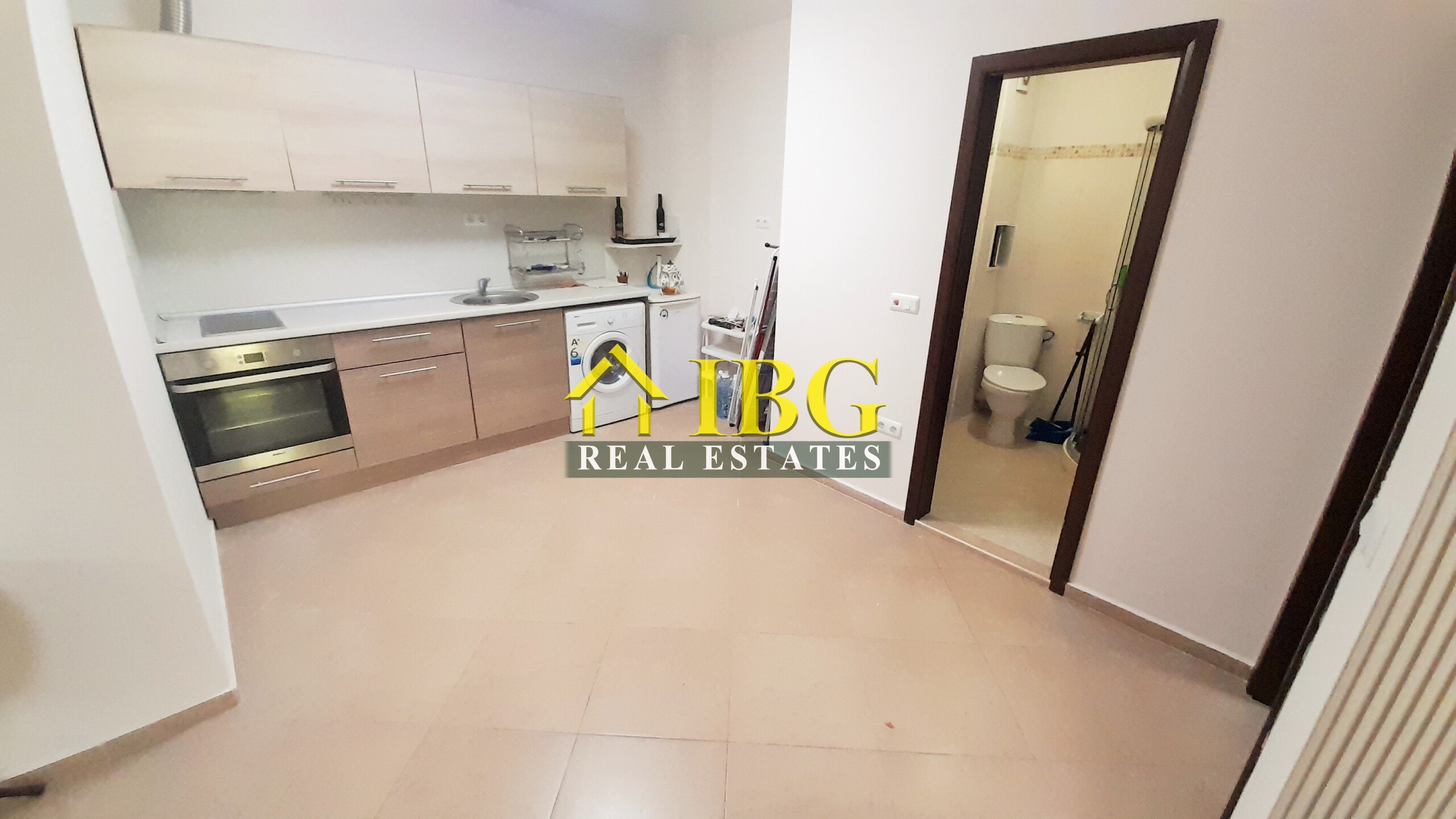 Mieszkanie 2 pokoi 63 m² Nesebyr, Bułgaria
