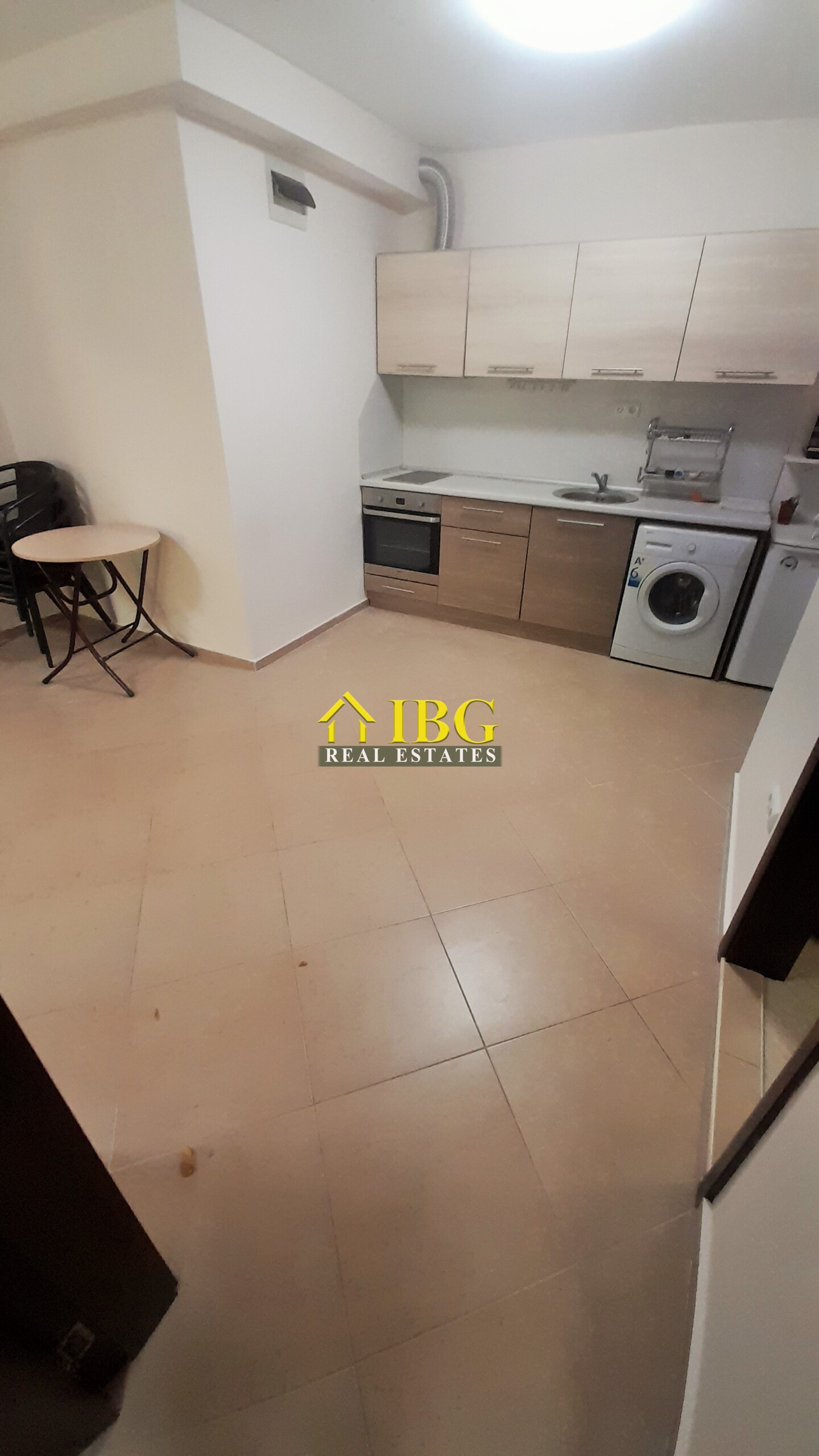 Mieszkanie 2 pokoi 63 m² Nesebyr, Bułgaria