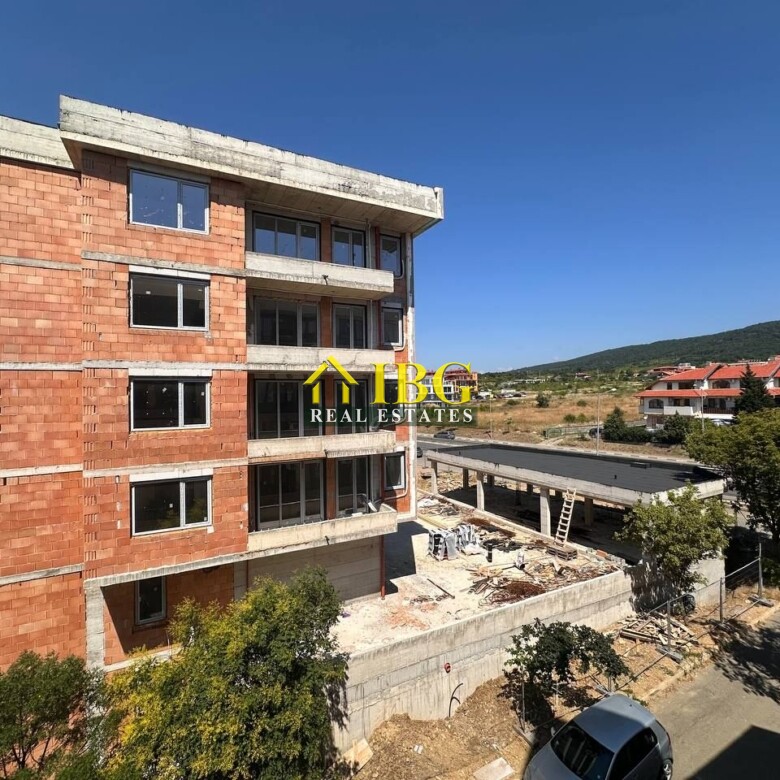Duplex 1-Bedroom Apartment with Sea View & 2 Terraces | Luxor, Sveti Vlas