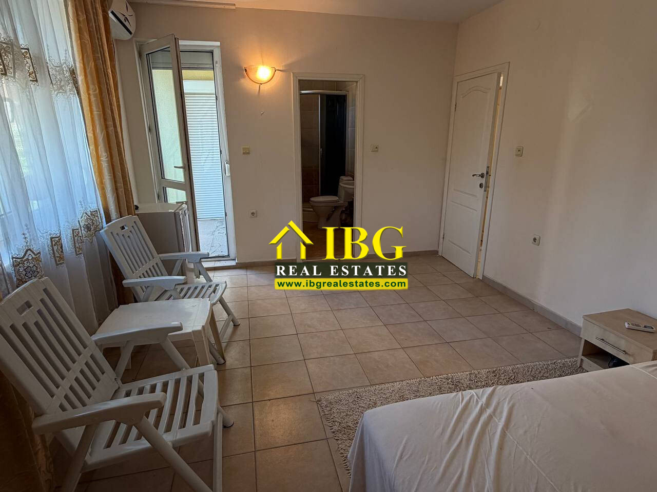 Spacious 2-Bedroom Apartment with Street View | Forum, Sunny Beach