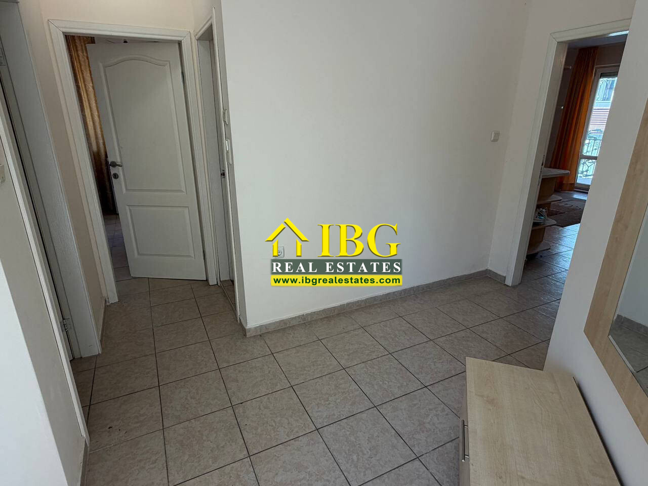 Spacious 2-Bedroom Apartment with Street View | Forum, Sunny Beach