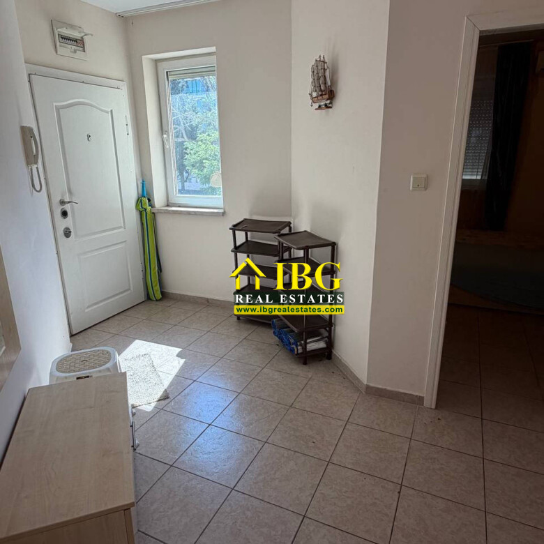 Spacious 2-Bedroom Apartment with Street View | Forum, Sunny Beach