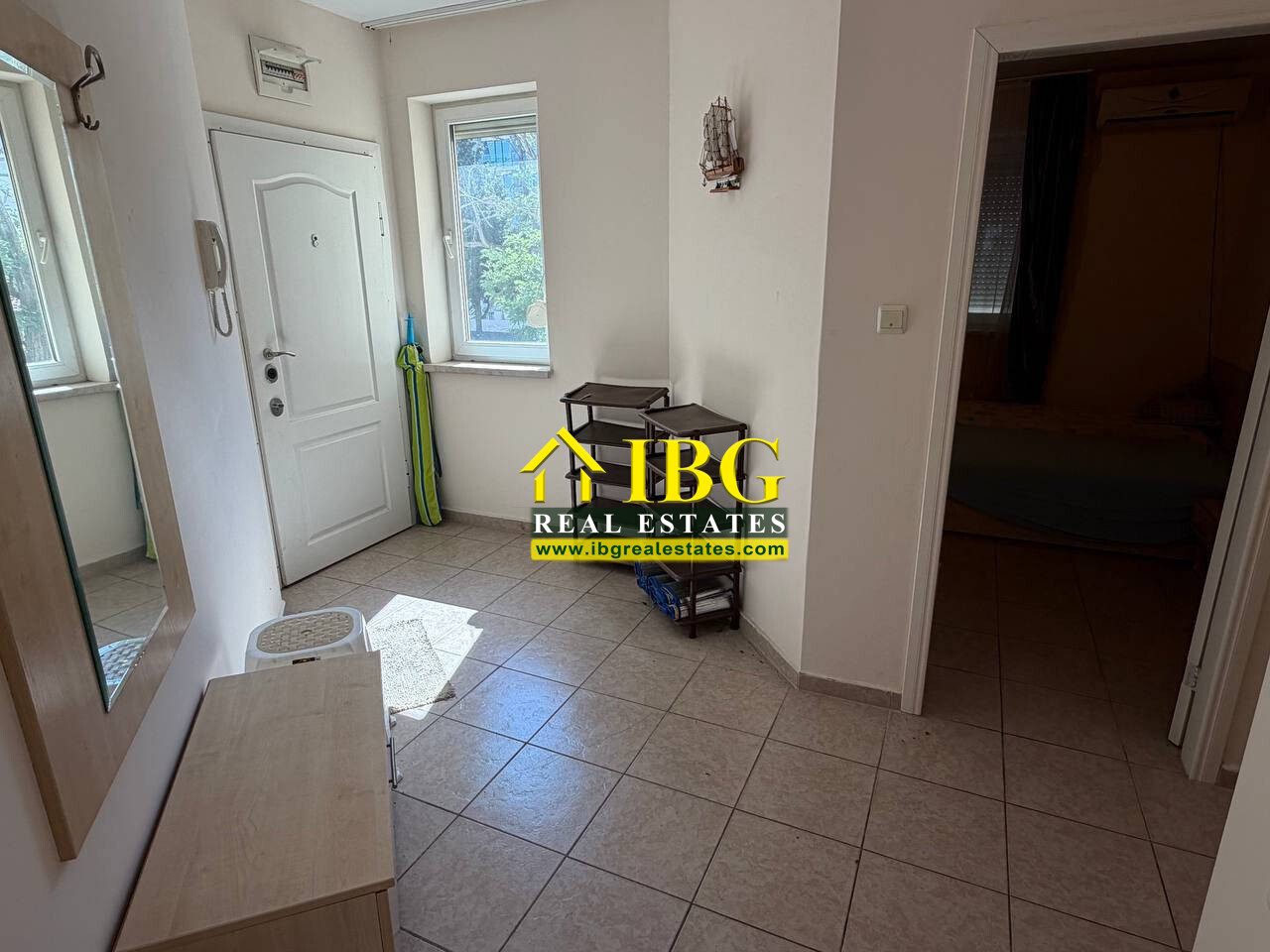 Spacious 2-Bedroom Apartment with Street View | Forum, Sunny Beach