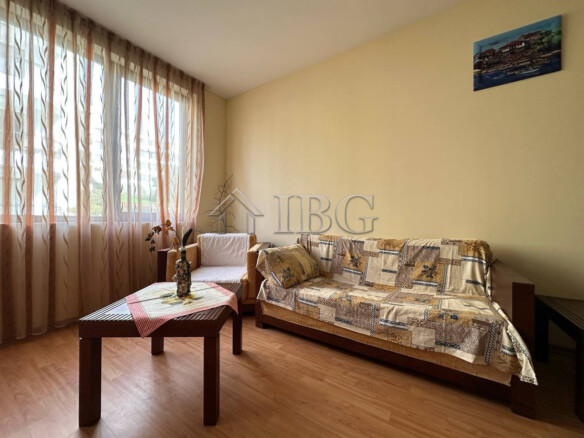 Furnished 1-Bedroom Apartment | Garden of Eden, Sveti Vlas