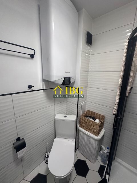 Furnished 2-Bedroom Apartment with Pool View in Dolphin Bay, Sveti Vlas
