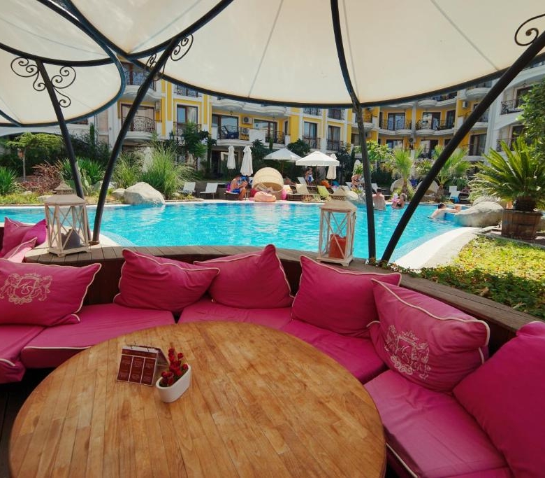 Ground floor 2-Bedroom, 2-Bathroom Apartment in Harmony Suites Monte Carlo | Sunny Beach