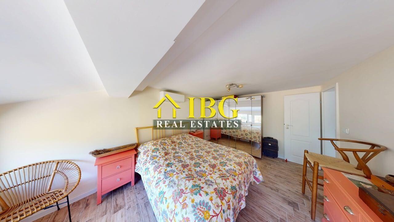 Mieszkanie 4 pokoi 184 m² Sweti Włas, Bułgaria