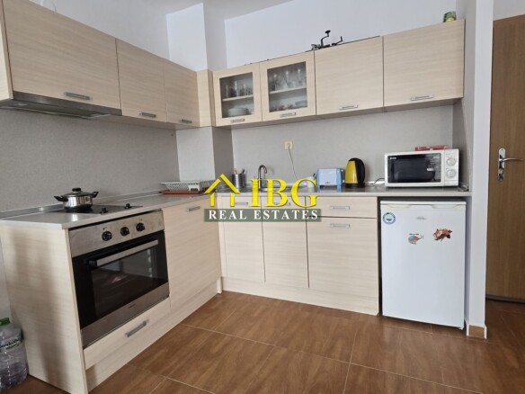 Well-Maintained 1-Bedroom Apartment with Pool View | Panorama Dreams, Sveti Vlas