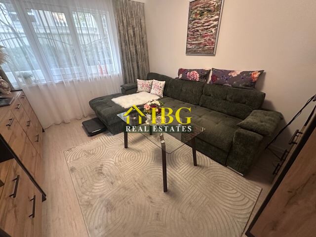 Furnished 2-Bedroom Apartment with Pool View in Dolphin Bay, Sveti Vlas