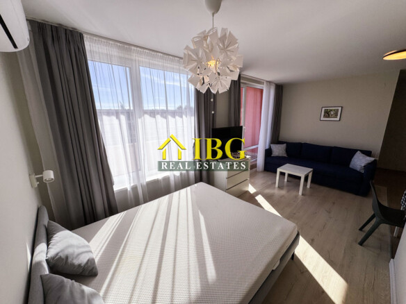 Studio Apartment with Pool View | Holiday Fort Golf Club, Sunny Beach