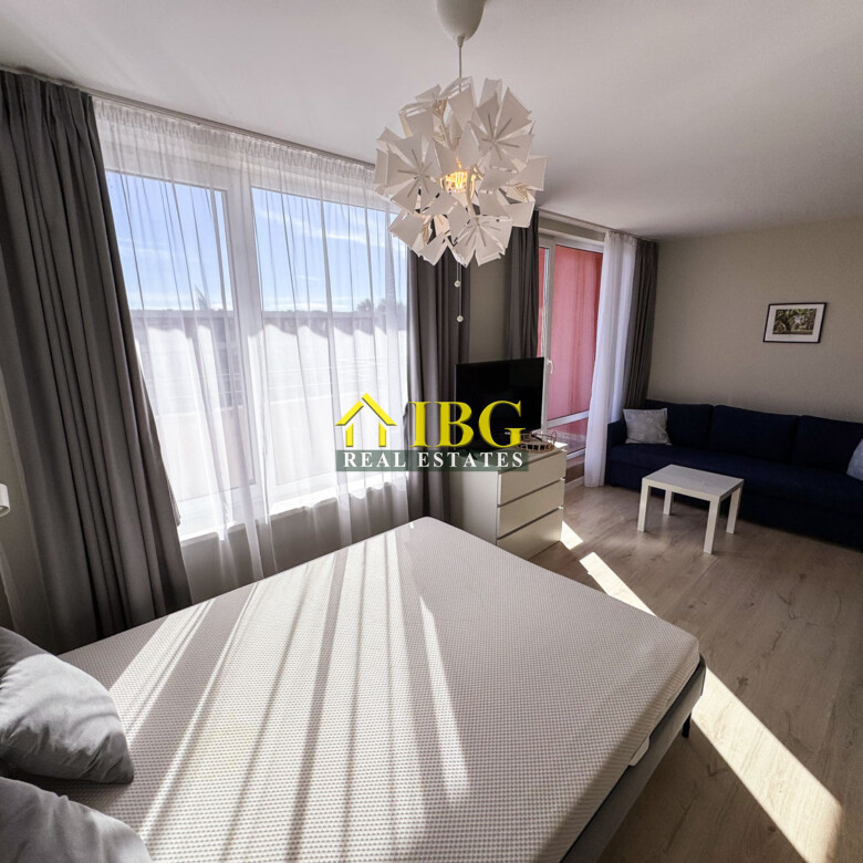 Studio Apartment with Pool View | Holiday Fort Golf Club, Sunny Beach