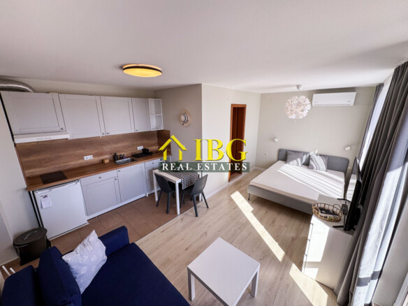 Studio Apartment with Pool View | Holiday Fort Golf Club, Sunny Beach