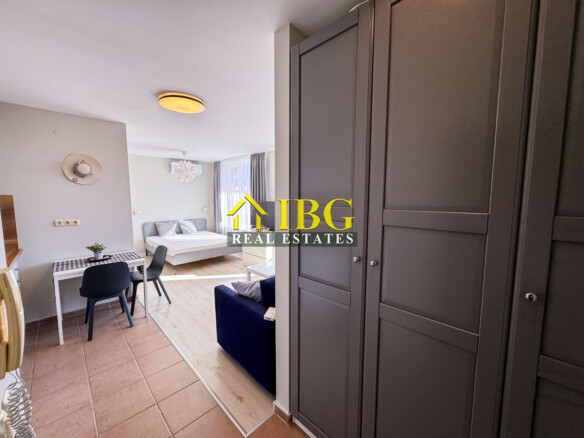 Studio Apartment with Pool View | Holiday Fort Golf Club, Sunny Beach