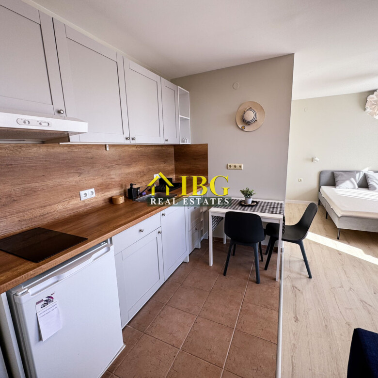 Studio Apartment with Pool View | Holiday Fort Golf Club, Sunny Beach