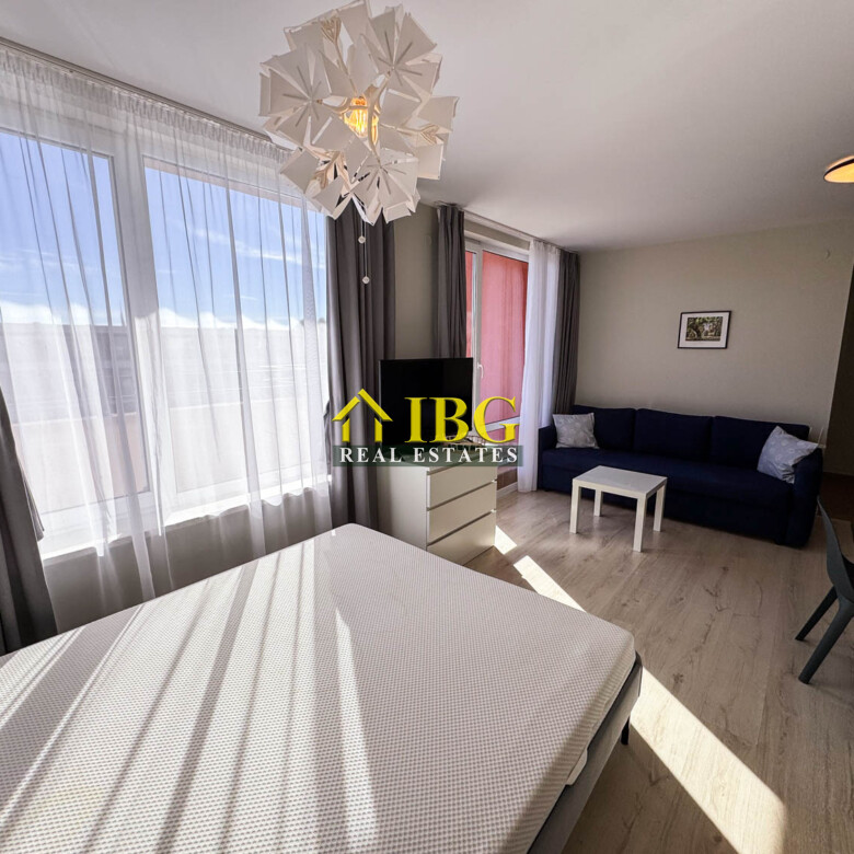 Studio Apartment with Pool View | Holiday Fort Golf Club, Sunny Beach
