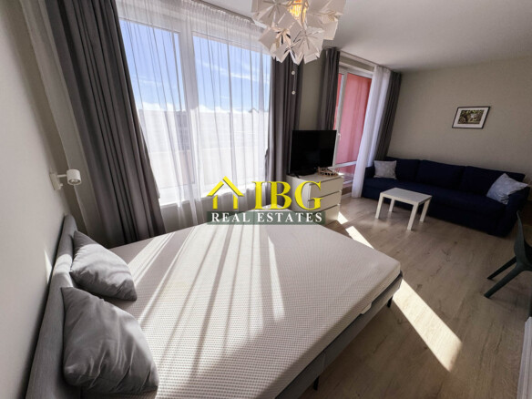 Studio Apartment with Pool View | Holiday Fort Golf Club, Sunny Beach