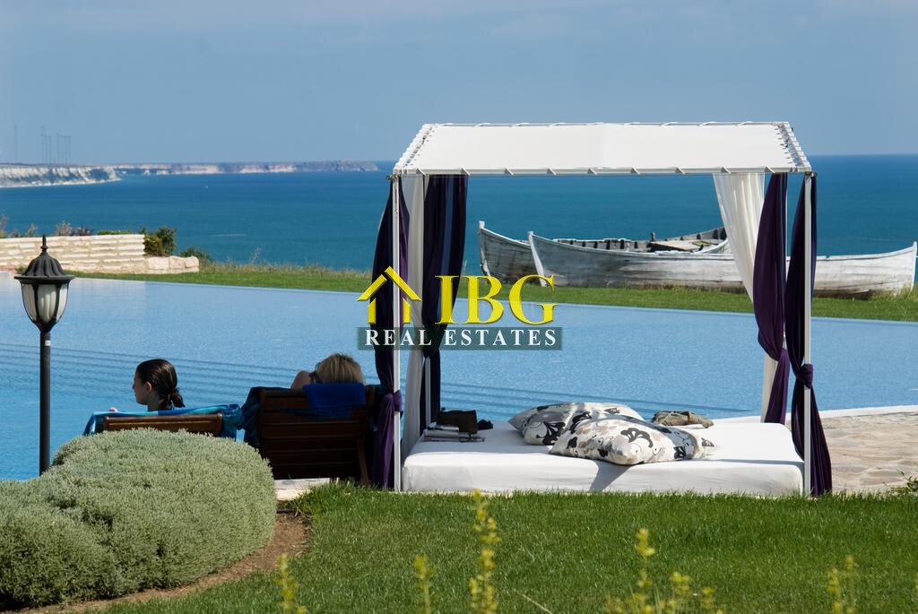Furnished Studio with Sea and Pool View | Kaliakria Resort