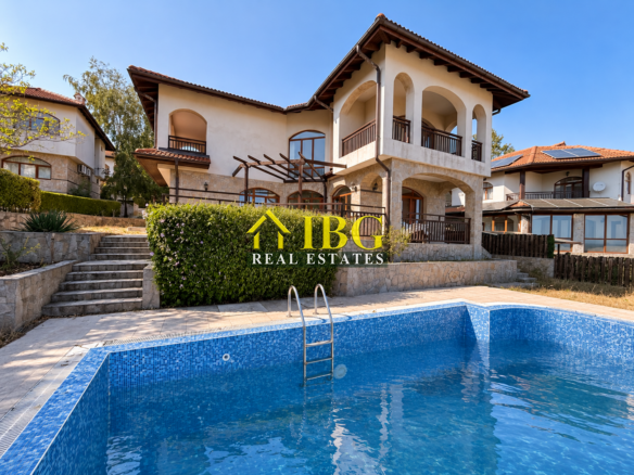 Spacious 3-Bedroom Villa with Private Pool & Sea View | The Vineyards Resort, Aheloy