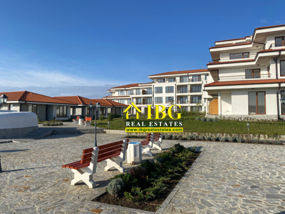 Furnished 1-Bedroom Apartment with Garden View | Vineyards Panorama, Aheloy
