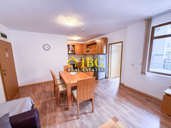 Apartment with 2 bedrooms, 2 Bathrooms & Pool View Terrace | Vineyards Resort, Aheloy