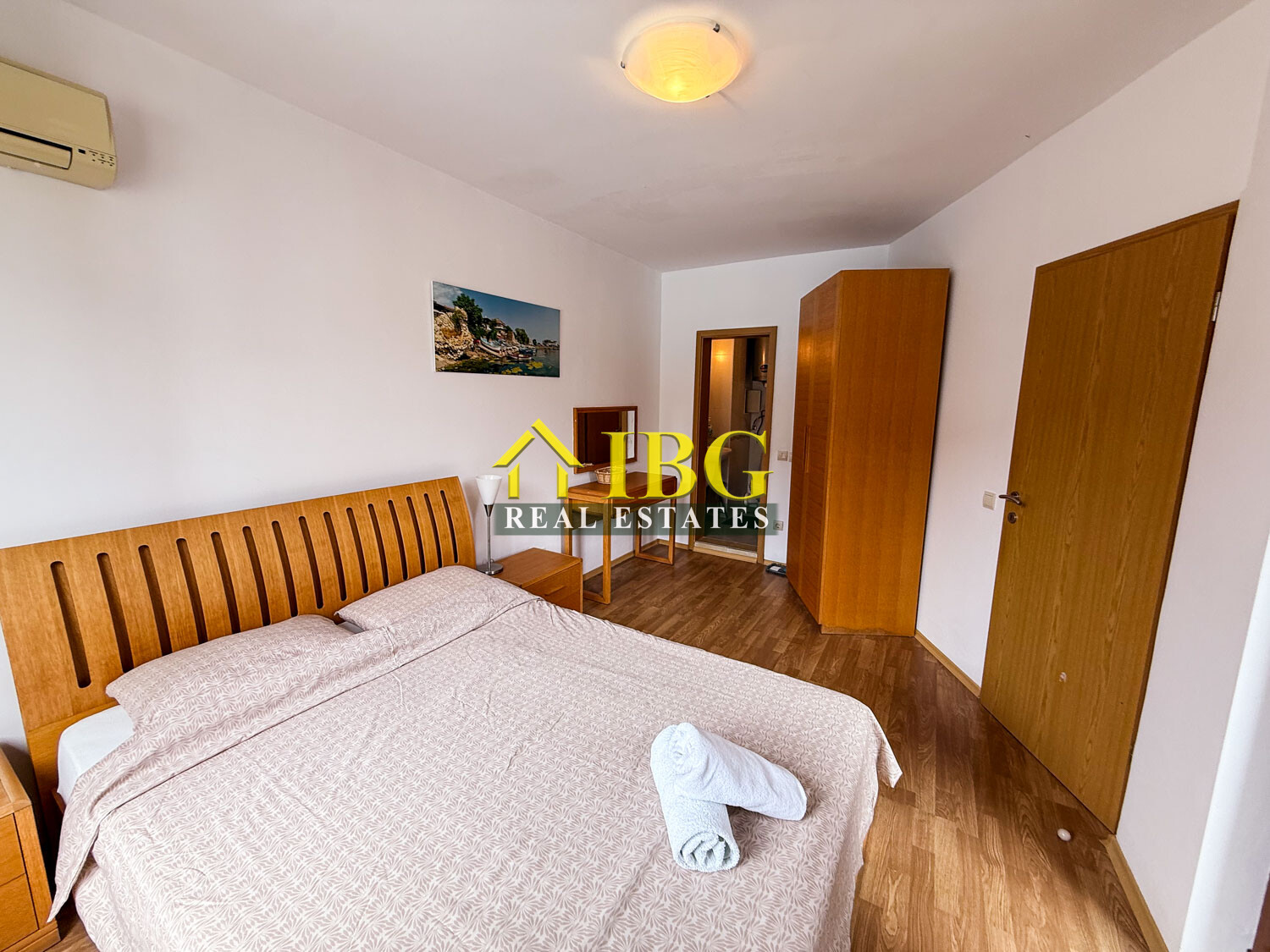 Apartment with 2 bedrooms, 2 Bathrooms & Pool View Terrace | Vineyards Resort, Aheloy