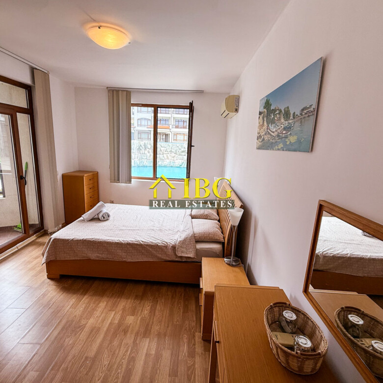 Apartment with 2 bedrooms, 2 Bathrooms & Pool View Terrace | Vineyards Resort, Aheloy
