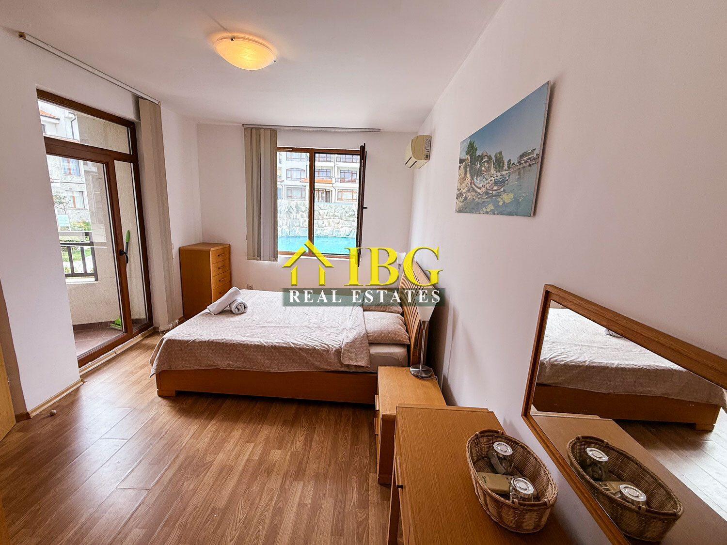 Apartment with 2 bedrooms, 2 Bathrooms & Pool View Terrace | Vineyards Resort, Aheloy