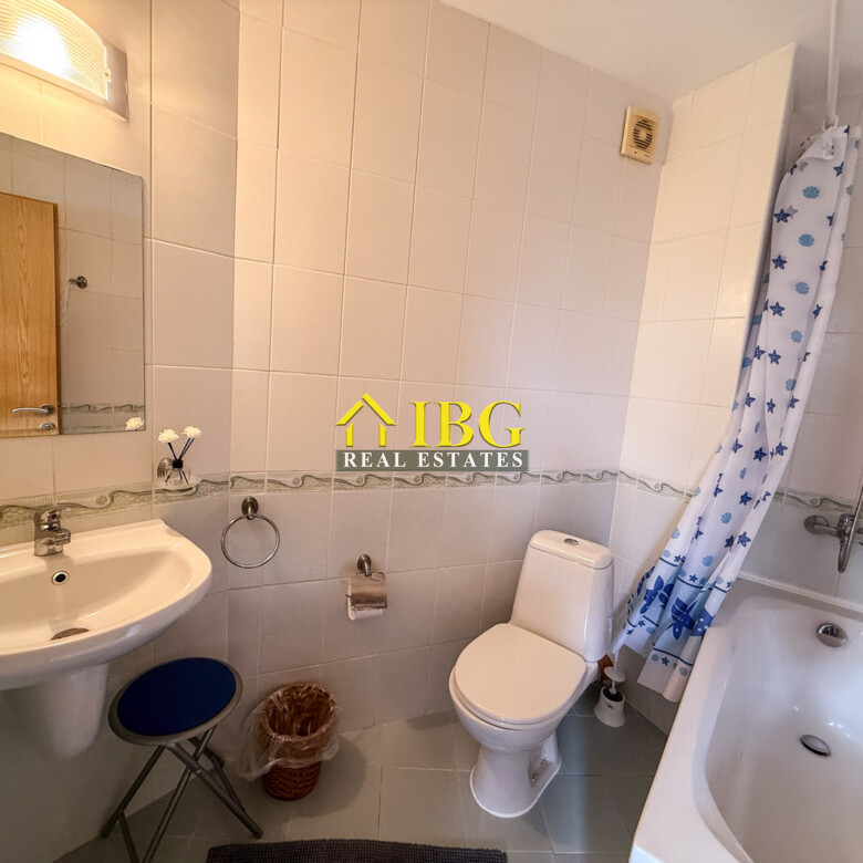 Apartment with 2 bedrooms, 2 Bathrooms & Pool View Terrace | Vineyards Resort, Aheloy