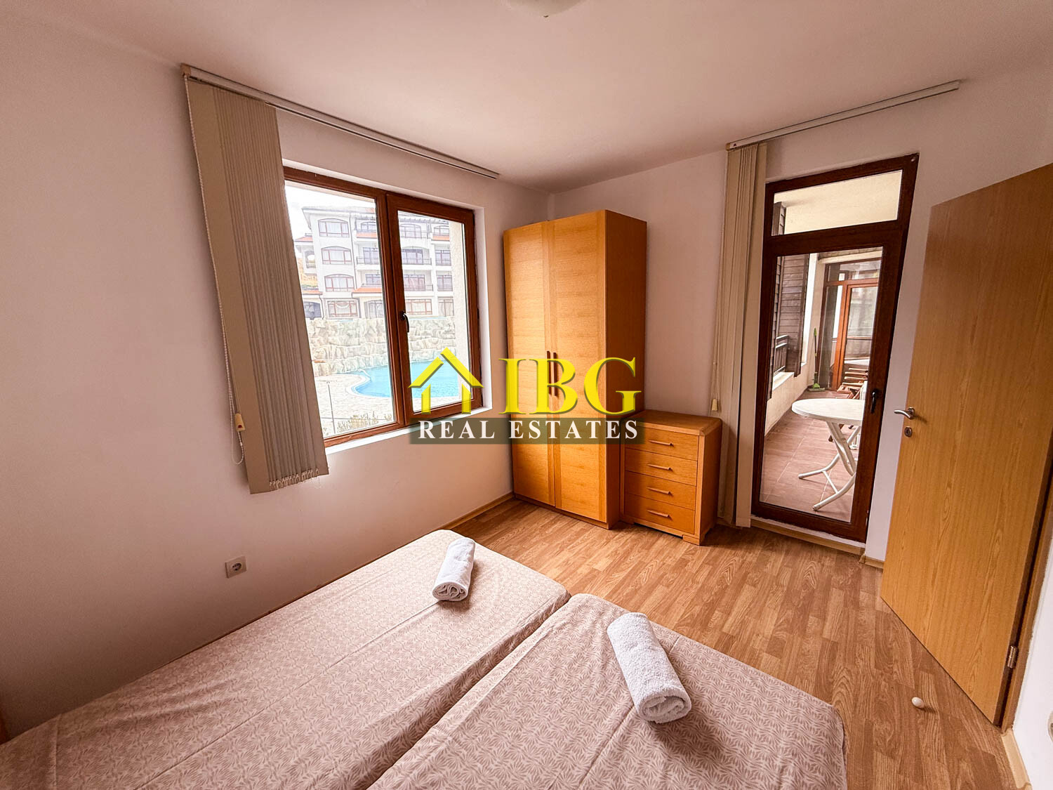 Apartment with 2 bedrooms, 2 Bathrooms & Pool View Terrace | Vineyards Resort, Aheloy