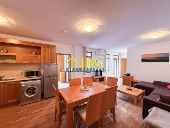 Apartment with 2 bedrooms, 2 Bathrooms & Pool View Terrace | Vineyards Resort, Aheloy