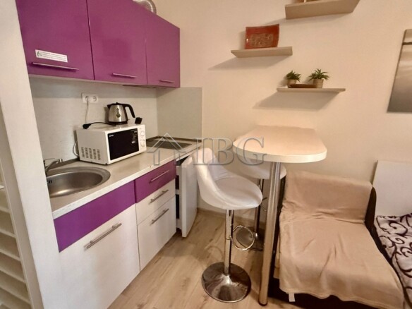 Furnished Studio with balcony and direct exit to the green yard and the pool | Cascadas Complex, Sunny Beach