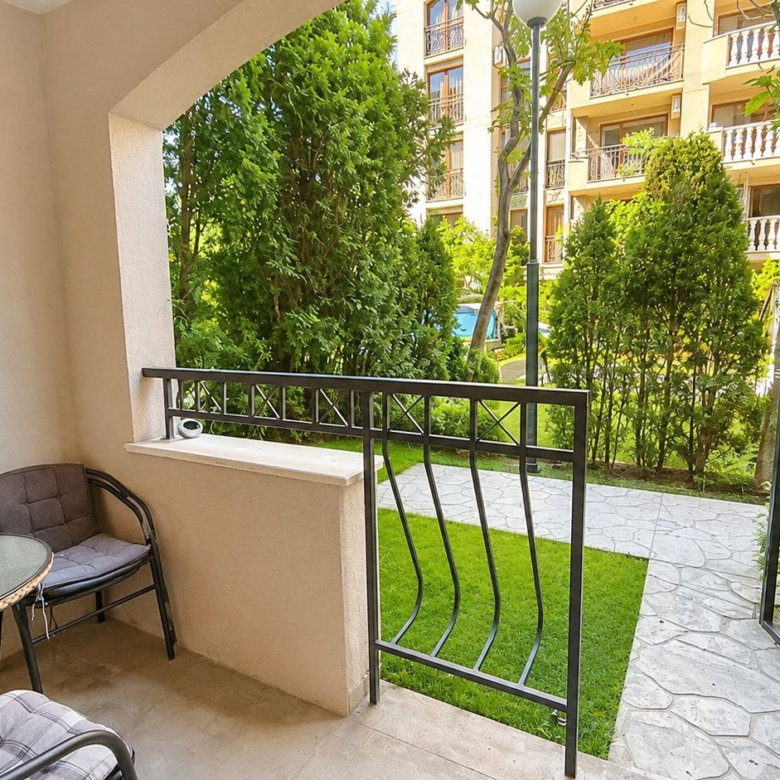 Furnished Studio with balcony and direct exit to the green yard and the pool | Cascadas Complex, Sunny Beach
