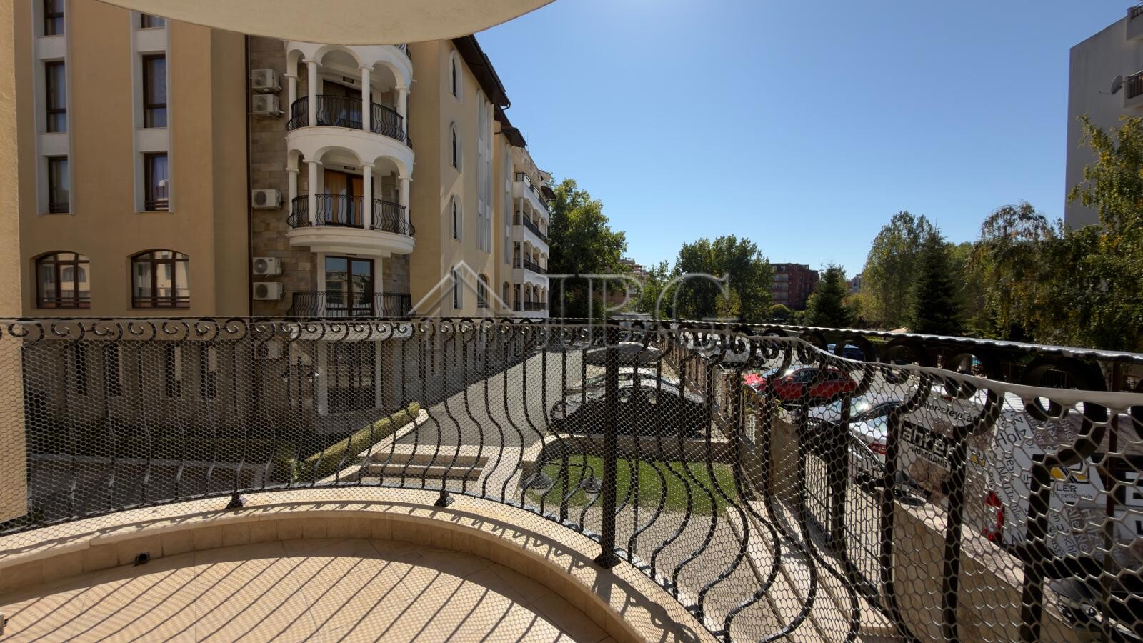 Great Price! Spacious Apartment | 2 bedrooms, 2 bathrooms | Royal Sun, Sunny Beach