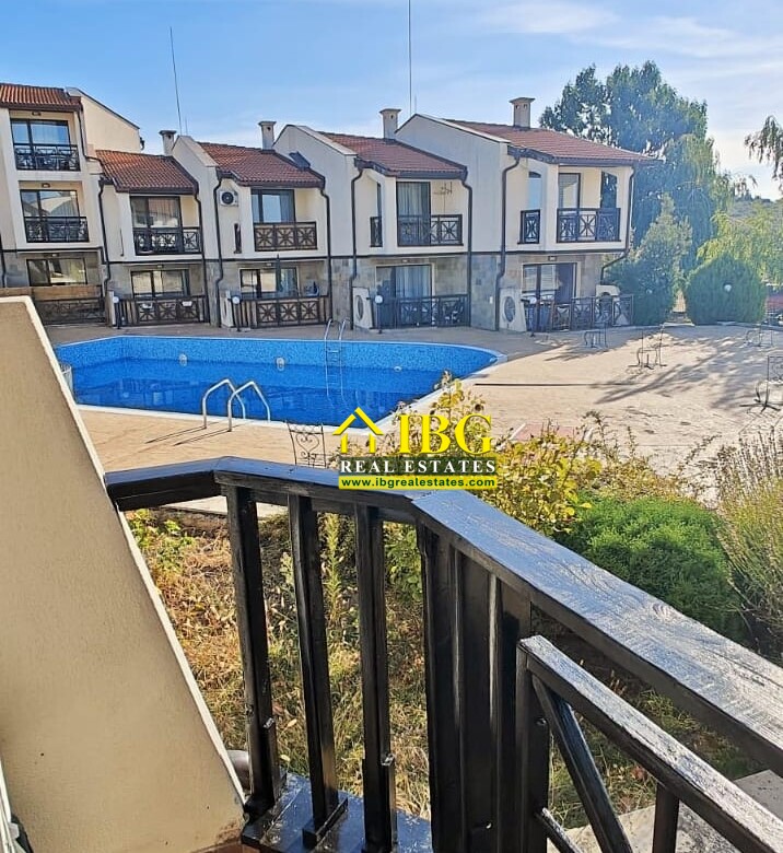 Renovated 2-Bedroom Townhouse with Sea & Pool Views | Imperial Heights, Kosharitsa