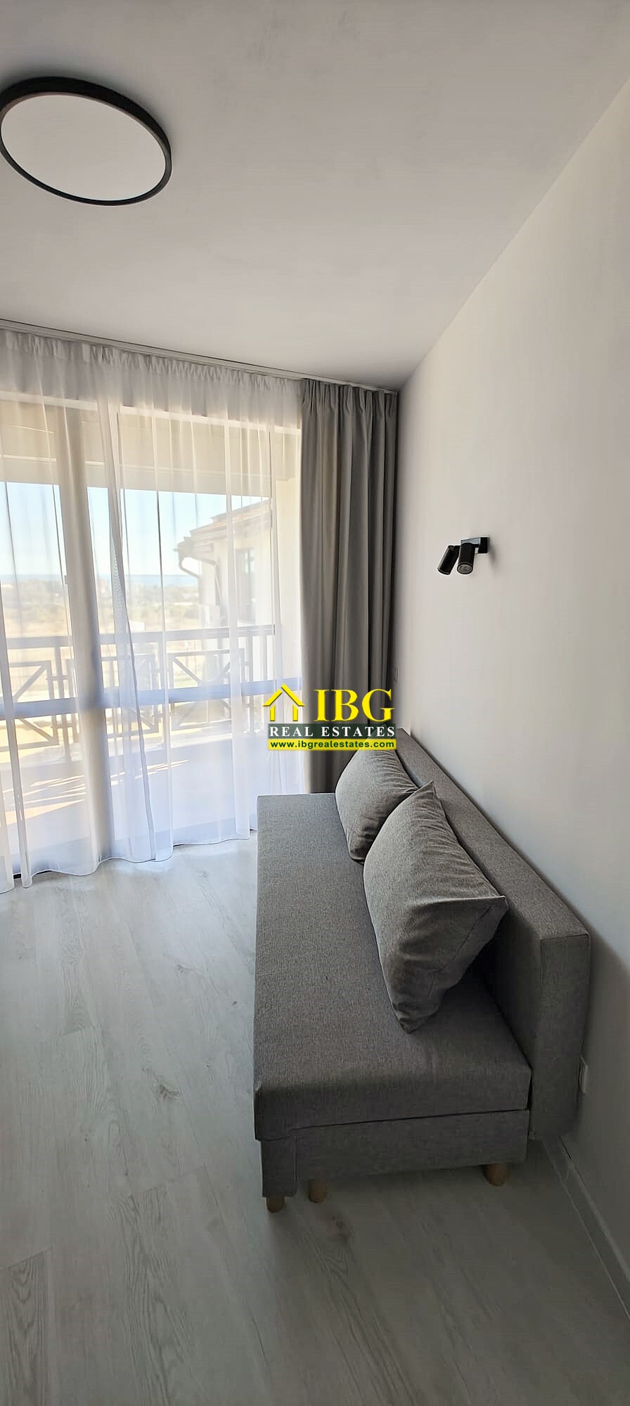 Renovated 2-Bedroom Townhouse with Sea & Pool Views | Imperial Heights, Kosharitsa